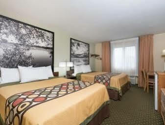 Super 8 By Wyndham Alexandria Mn Motel Exterior photo